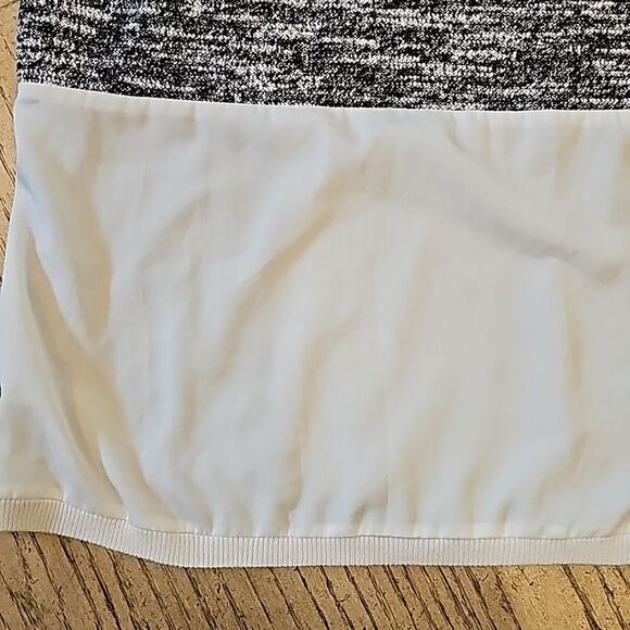 Black and white long sleeve top XS Calvin Klein - Picture 4 of 7